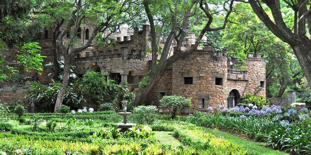 Nesbitt Castle Hotel Bulawayo Buitenkant foto