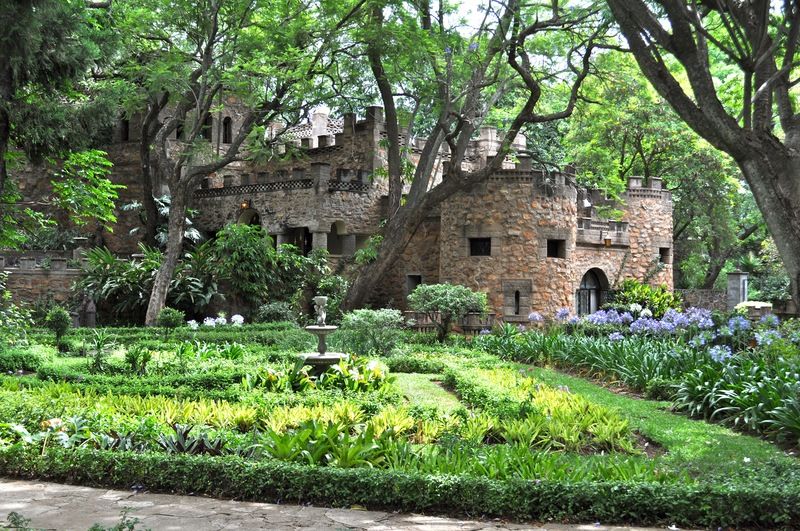 Nesbitt Castle Hotel Bulawayo Buitenkant foto